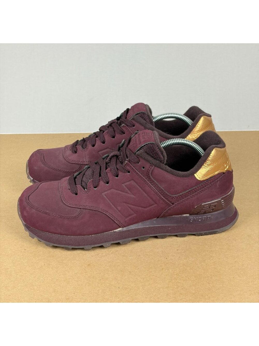New Balance 574 Molten Metal Casual Sneakers Women's 8.5 Burgundy Gold Shoes